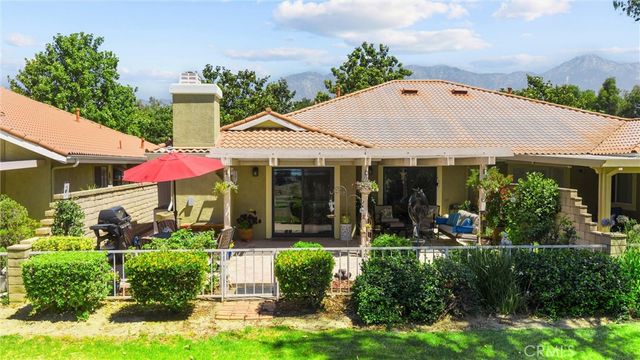 1226 Upland Hills Drive-South, Upland, CA 91786