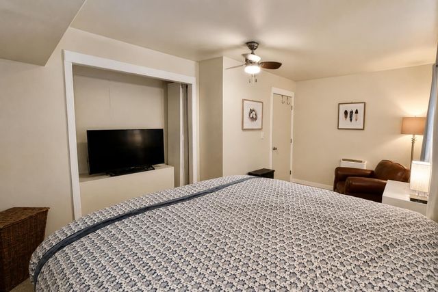 24275 Grand View Ave, Colfax, CA 95713