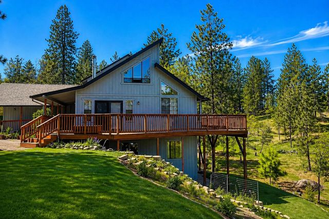 24275 Grand View Ave, Colfax, CA 95713