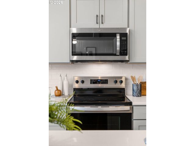 3413 Se EVERWOOD Ln, Hillsboro, OR 97123