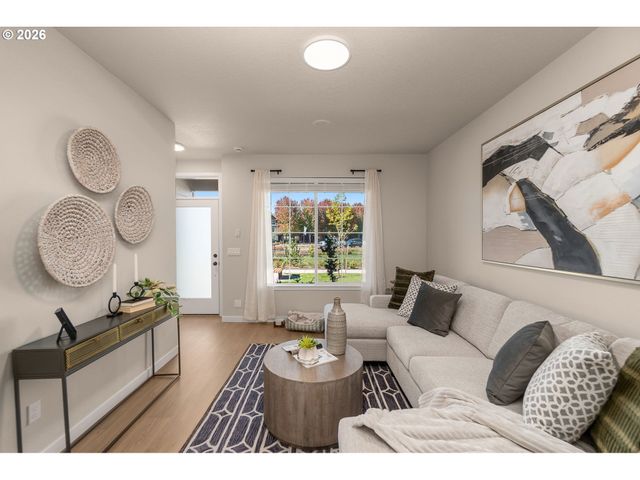 3413 Se EVERWOOD Ln, Hillsboro, OR 97123