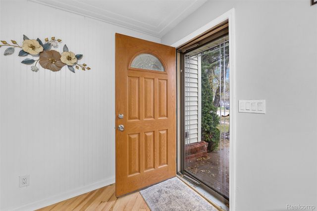 19151 Negaunee, Redford Charter Township, MI 48240