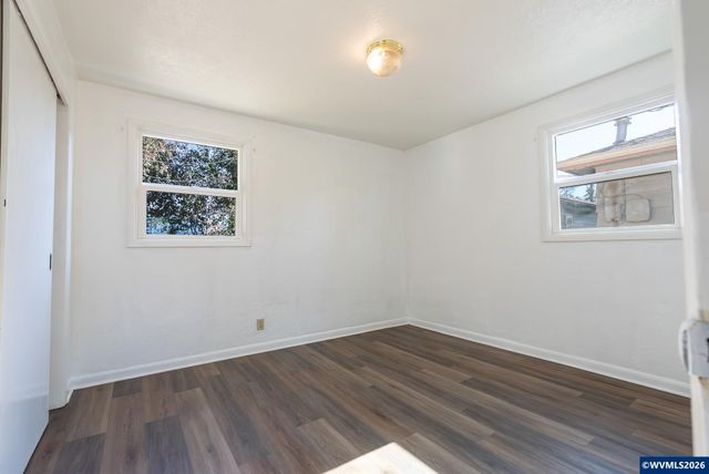 672 Catterlin Av NE, Salem, OR 97301