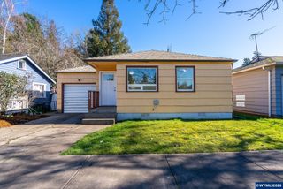 672 Catterlin Av NE, Salem, OR 97301