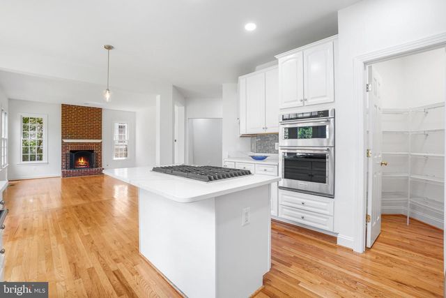 15709 SPYGLASS HILL LOOP, Gainesville, VA 20155