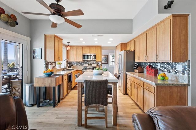 34247 Via Buena, Yucaipa, CA 92399