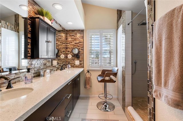 34247 Via Buena, Yucaipa, CA 92399