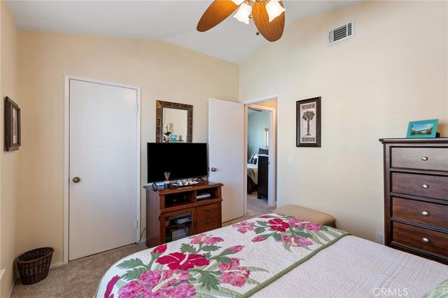 34247 Via Buena, Yucaipa, CA 92399