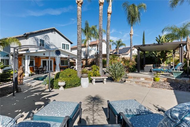 34247 Via Buena, Yucaipa, CA 92399