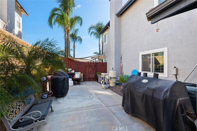 34247 Via Buena, Yucaipa, CA 92399