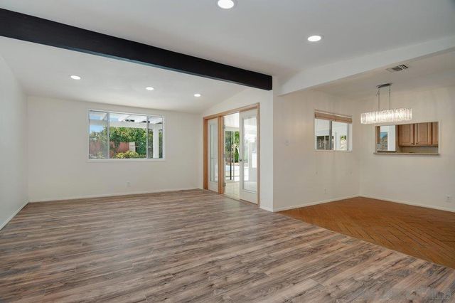 5113 Wilts Pl., San Diego, CA 92117