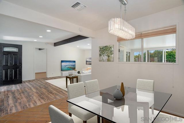 5113 Wilts Pl., San Diego, CA 92117