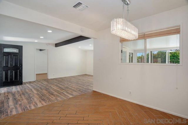 5113 Wilts Pl., San Diego, CA 92117