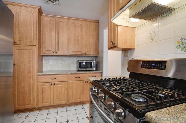 5113 Wilts Pl., San Diego, CA 92117