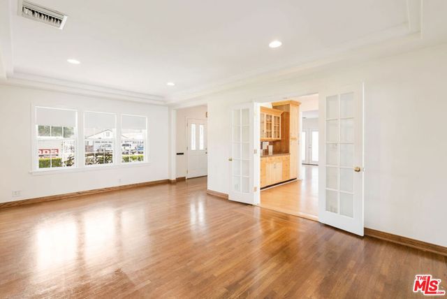 1221 N Frederic Street, Burbank, CA 91505
