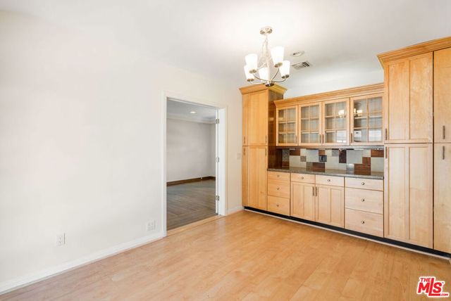 1221 N Frederic Street, Burbank, CA 91505