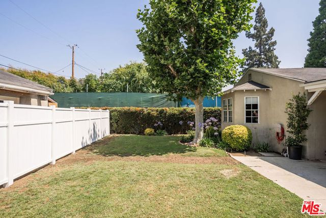 1221 N Frederic Street, Burbank, CA 91505