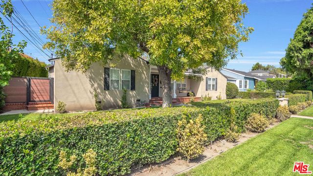 1221 N Frederic Street, Burbank, CA 91505