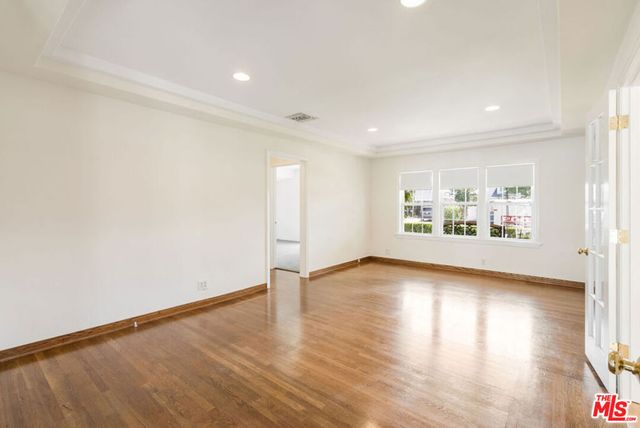 1221 N Frederic Street, Burbank, CA 91505