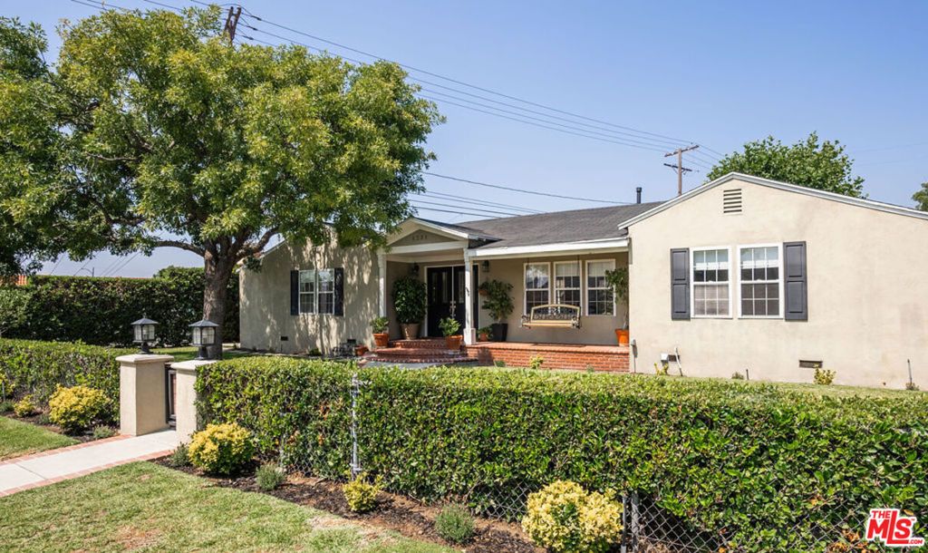 1221 N Frederic Street, Burbank, CA 91505 — photo 2