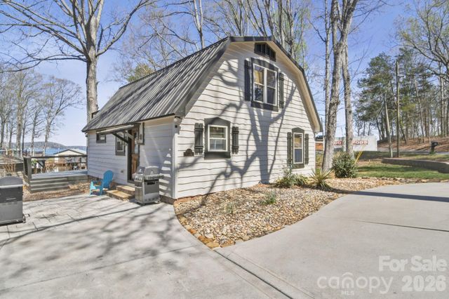 10773 Willow Oak Road, Norwood, NC 28128