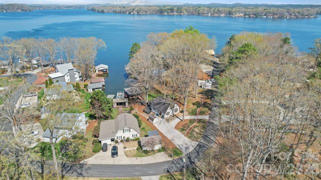 10773 Willow Oak Road, Norwood, NC 28128