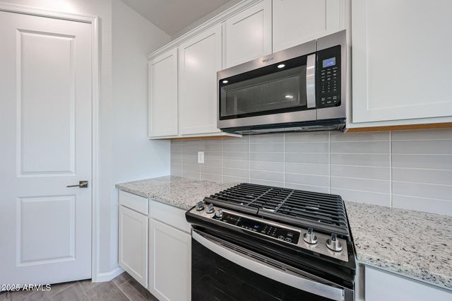 17866 W FULTON Street, Goodyear, AZ 85338