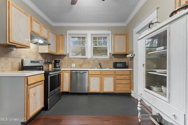 3416 11th Street, Gulfport, MS 39501