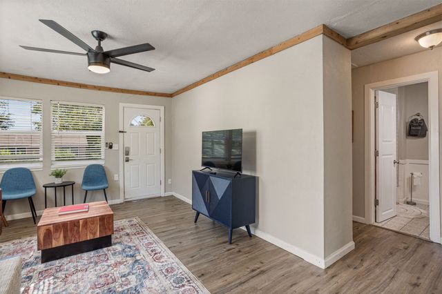 4517 S Waco Avenue, Tulsa, OK 74107