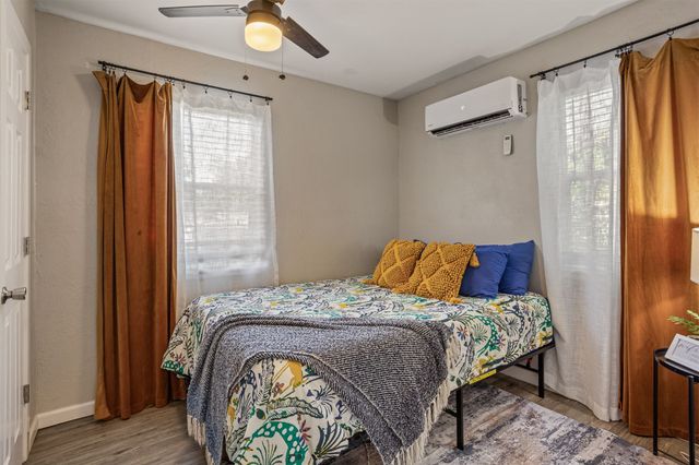 4517 S Waco Avenue, Tulsa, OK 74107