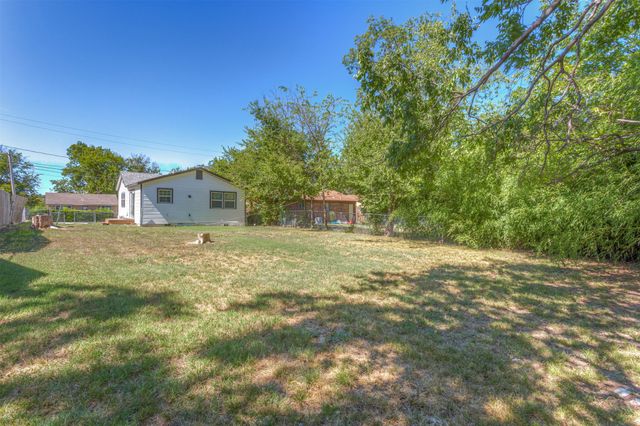 4517 S Waco Avenue, Tulsa, OK 74107