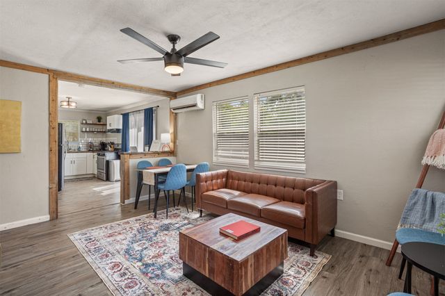 4517 S Waco Avenue, Tulsa, OK 74107