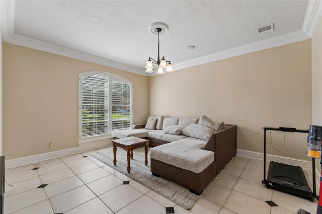 13614 Neils Branch Drive, Houston, TX 77077