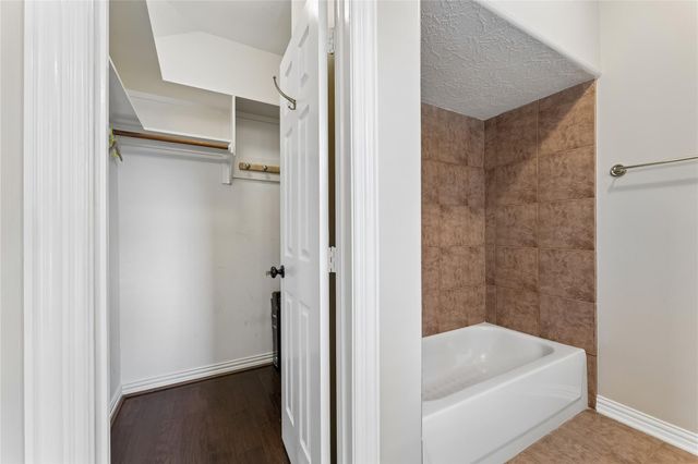 13614 Neils Branch Drive, Houston, TX 77077