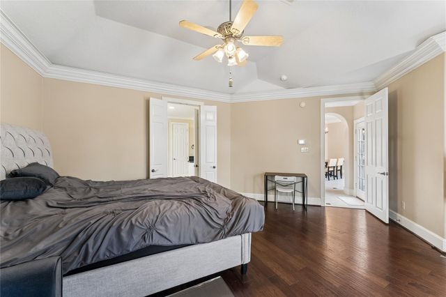 13614 Neils Branch Drive, Houston, TX 77077