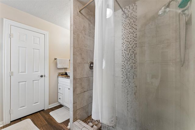 13614 Neils Branch Drive, Houston, TX 77077