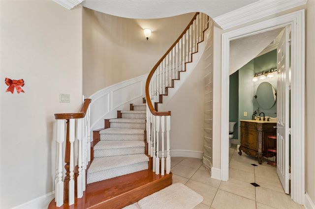 13614 Neils Branch Drive, Houston, TX 77077
