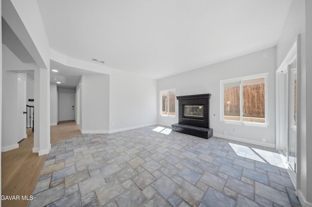 337 Morningside Terrace, Palmdale, CA 93551