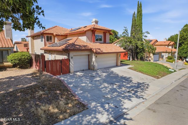 337 Morningside Terrace, Palmdale, CA 93551