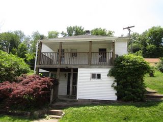 6 Browarsky Blvd, Avella, PA 15312