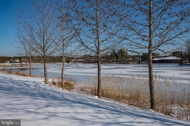 375 WOODLAKE DR, Marlton, NJ 08053