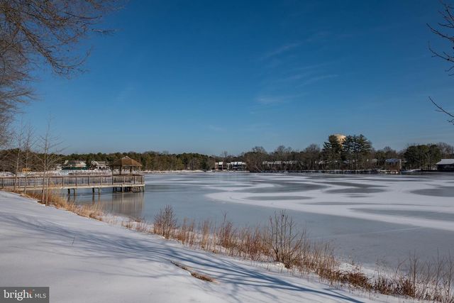 375 WOODLAKE DR, Marlton, NJ 08053