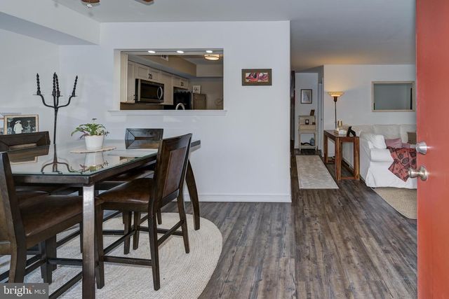 375 WOODLAKE DR, Marlton, NJ 08053