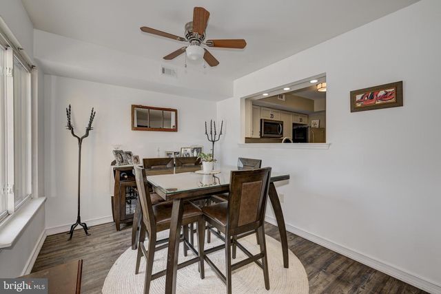 375 WOODLAKE DR, Marlton, NJ 08053