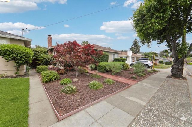 928 Evergreen AVE, San Leandro, CA 94577