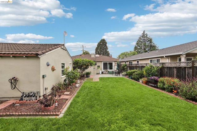 928 Evergreen AVE, San Leandro, CA 94577