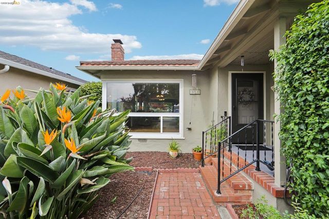 928 Evergreen AVE, San Leandro, CA 94577