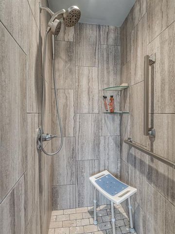 359 Raymond Lane, Piedmont, OK 73078