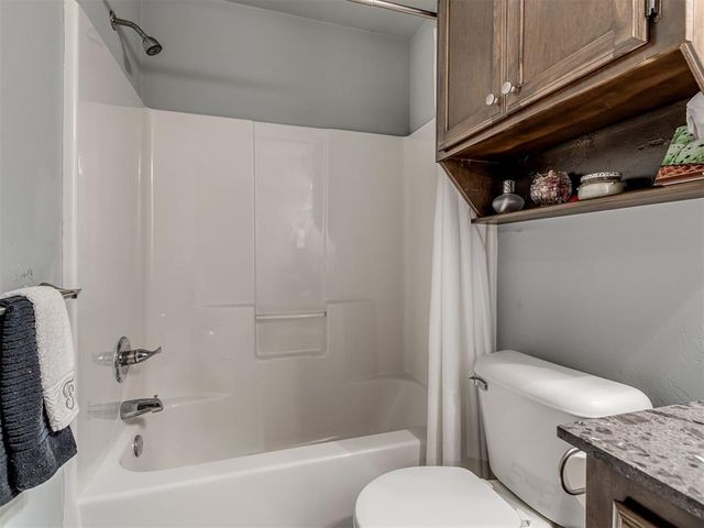 359 Raymond Lane, Piedmont, OK 73078