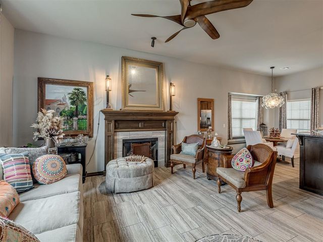 359 Raymond Lane, Piedmont, OK 73078